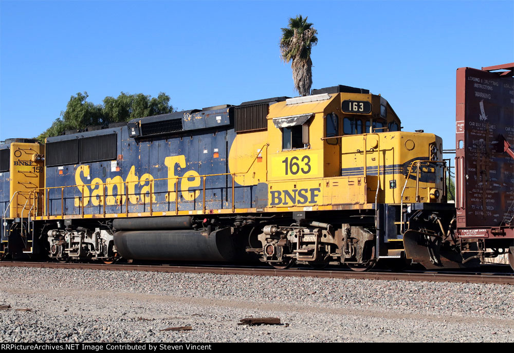 BNSF GP60 #163